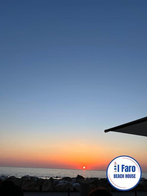 Il Faro Beach House مارينا دي بيزا المظهر الخارجي الصورة